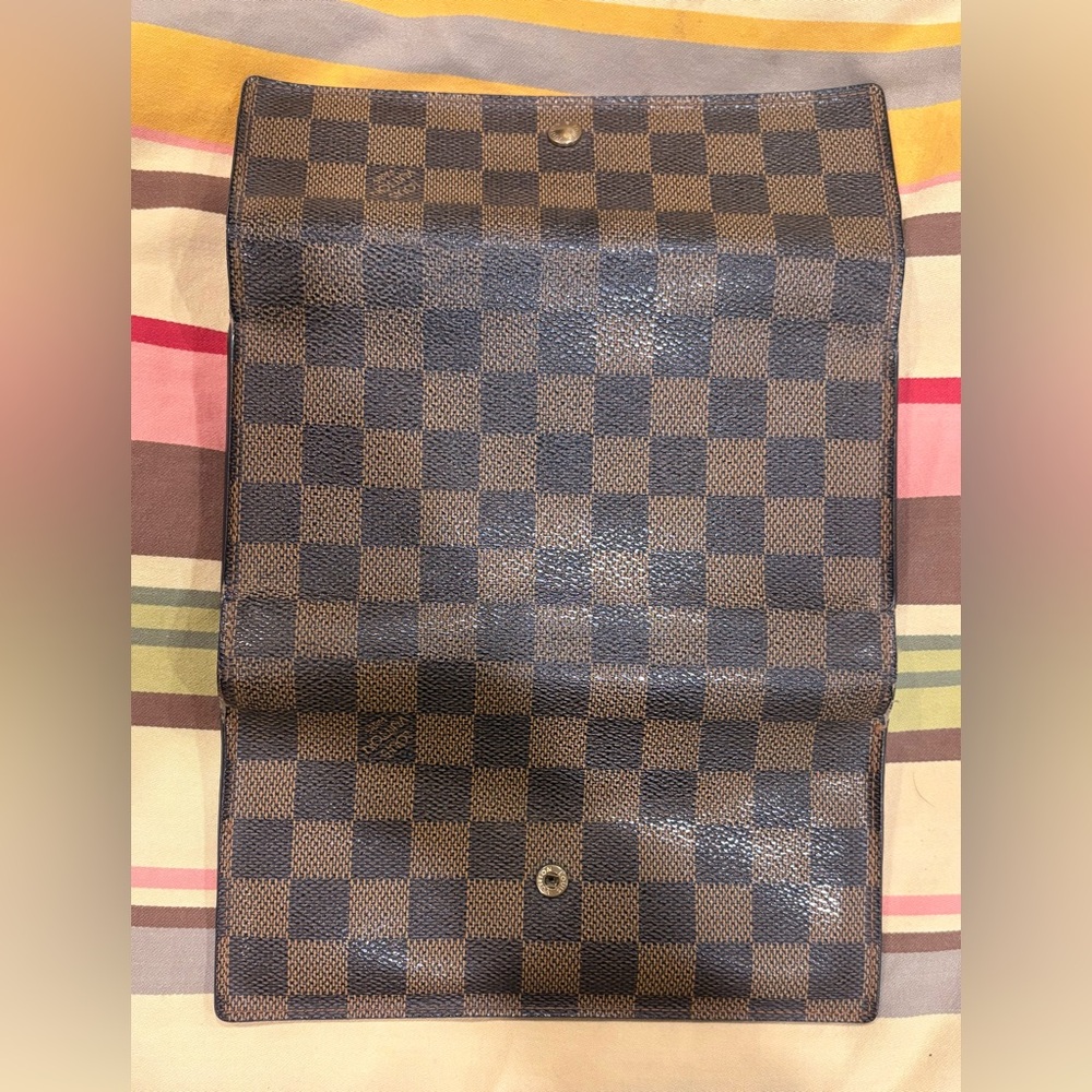 Authentic Vintage Louis Vuitton Damier Wallet - Picture 10 of 14